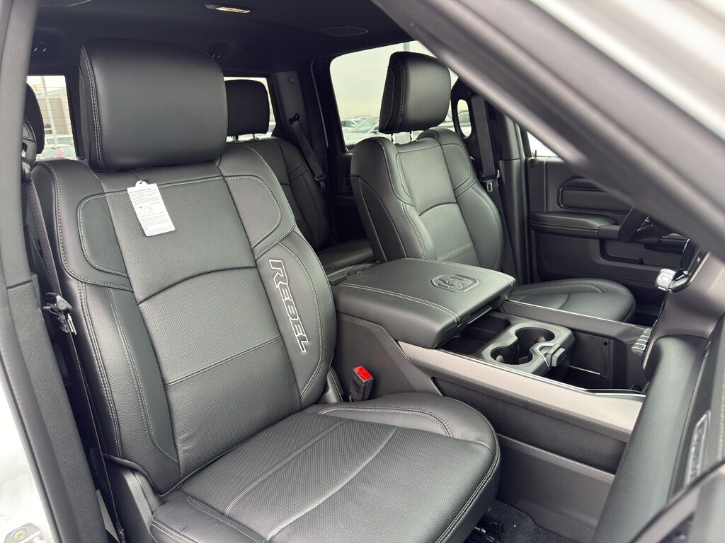 2026 RAM 2500 Rebel - Photo 14