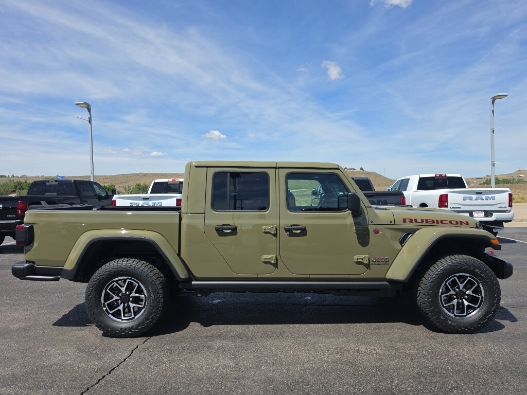 New 2026 Jeep Gladiator Pickup