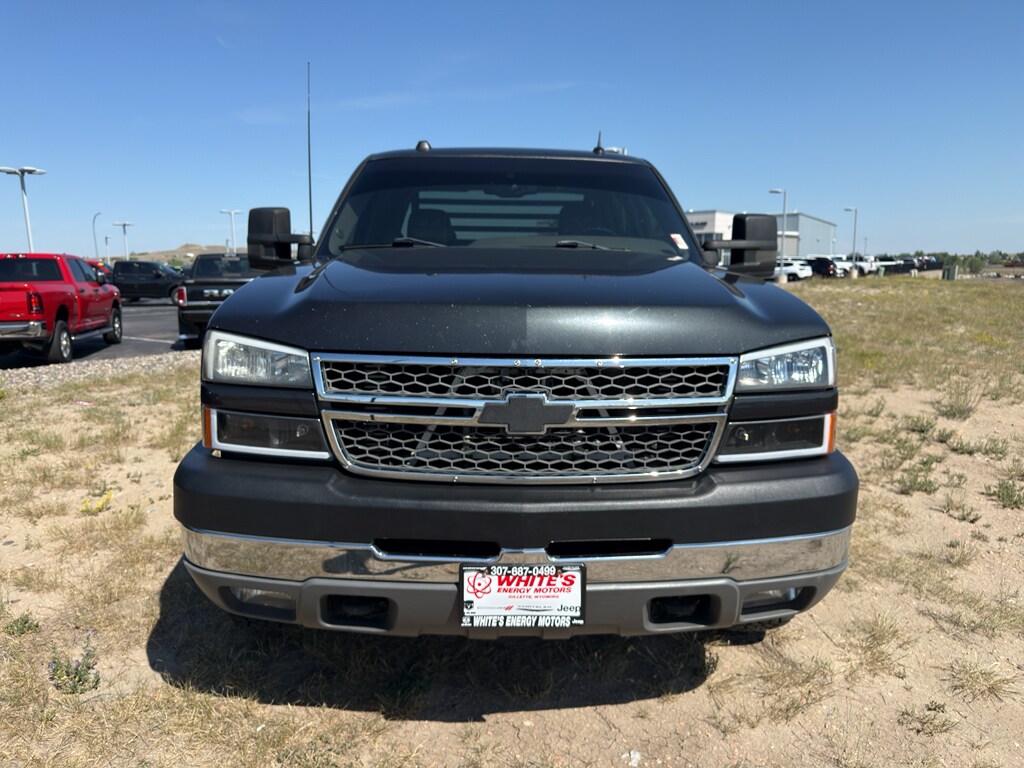 1GCHK23205F893426