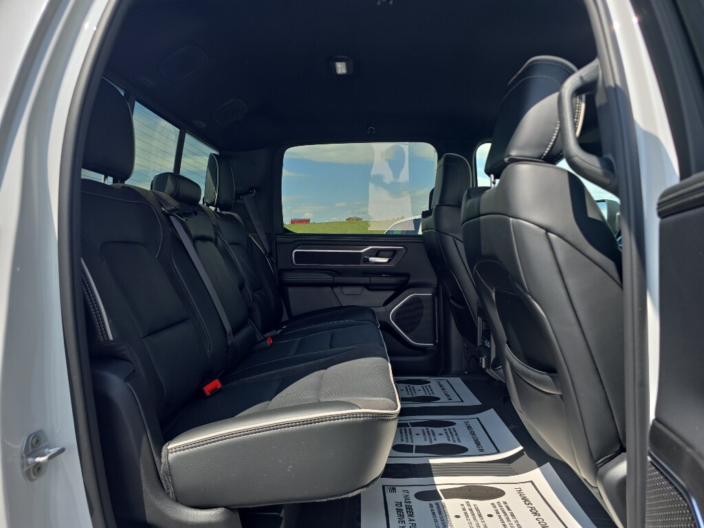 2025 Ram 1500 Laramie photo 13