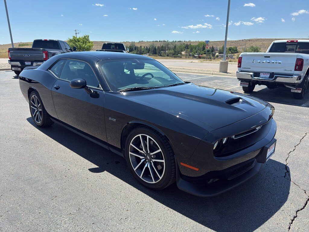 Used 2023 Dodge Challenger R/T Coupe