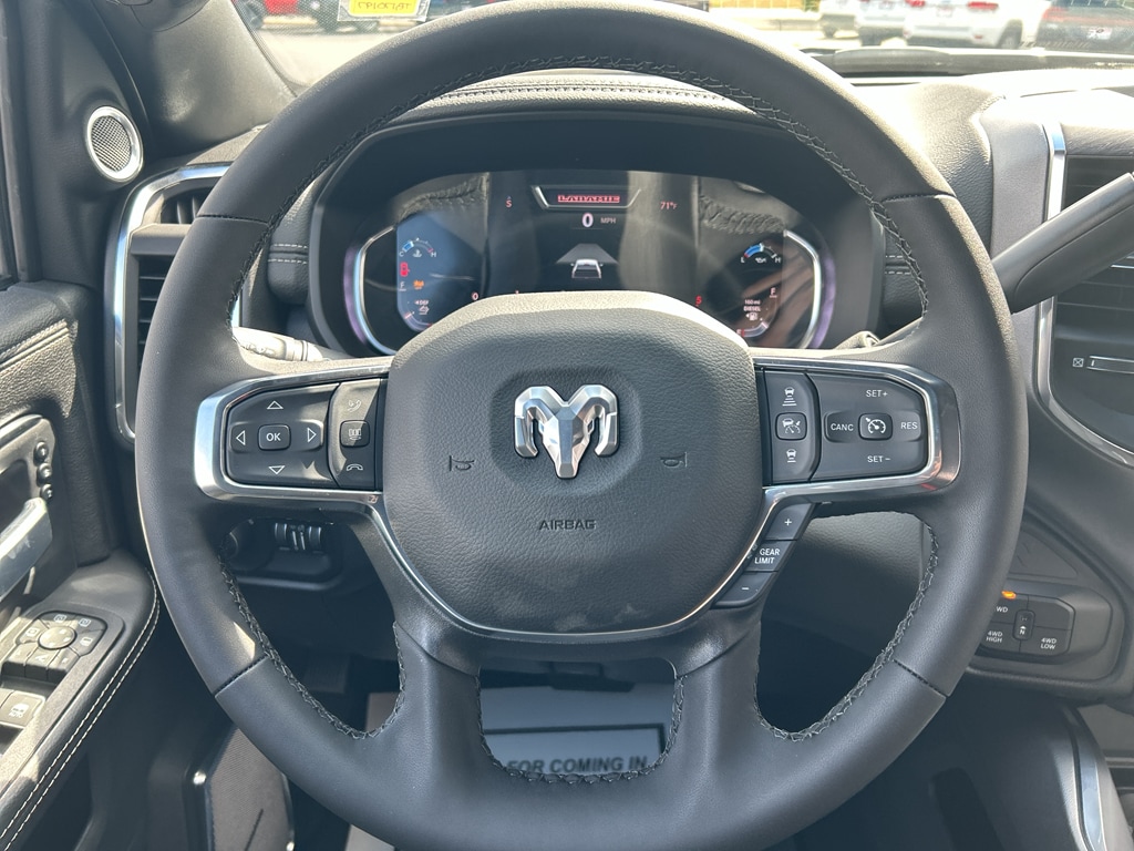 2026 RAM 2500 Laramie - Photo 18