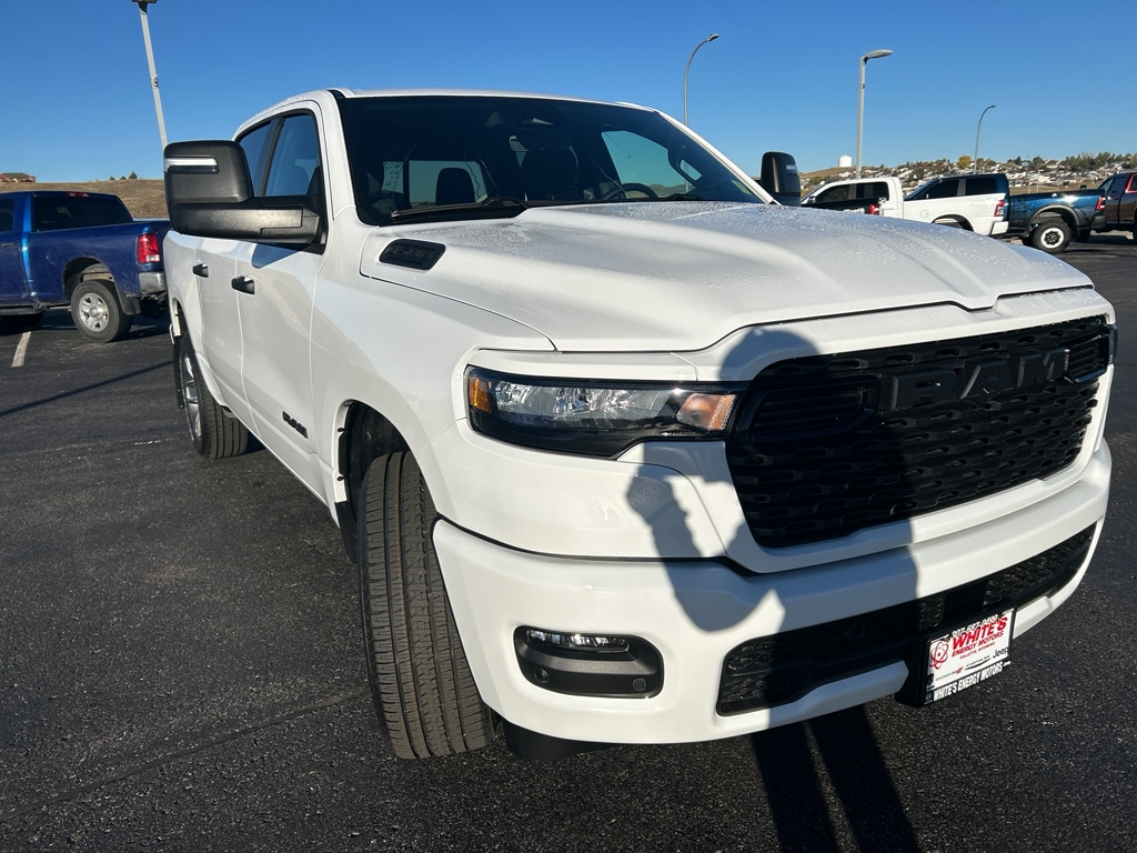2026 RAM Ram 1500 Pickup Express's photo