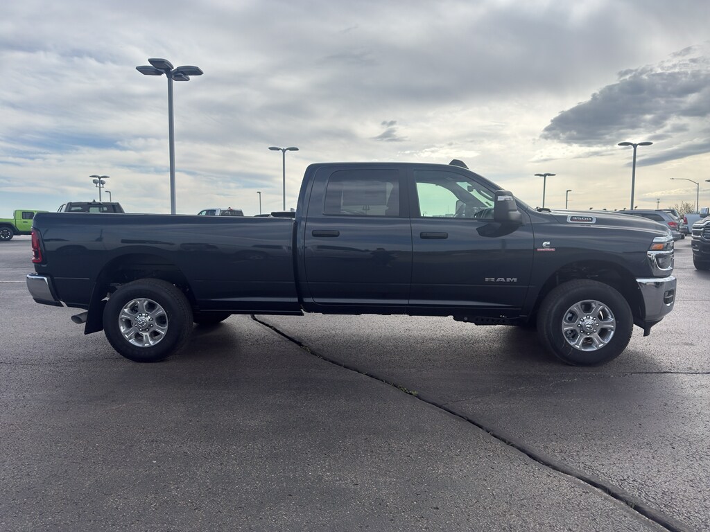 New 2026 Ram 3500 BIG HORN CREW CAB 4X4 8' BOX Pickup