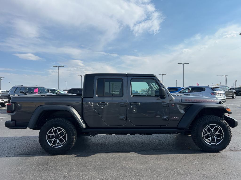 2024 Jeep Gladiator Rubicon photo 4