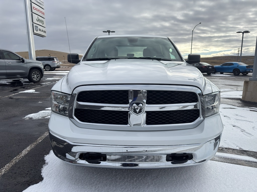 Used 2022 Ram 1500 Classic SLT Crew Cab