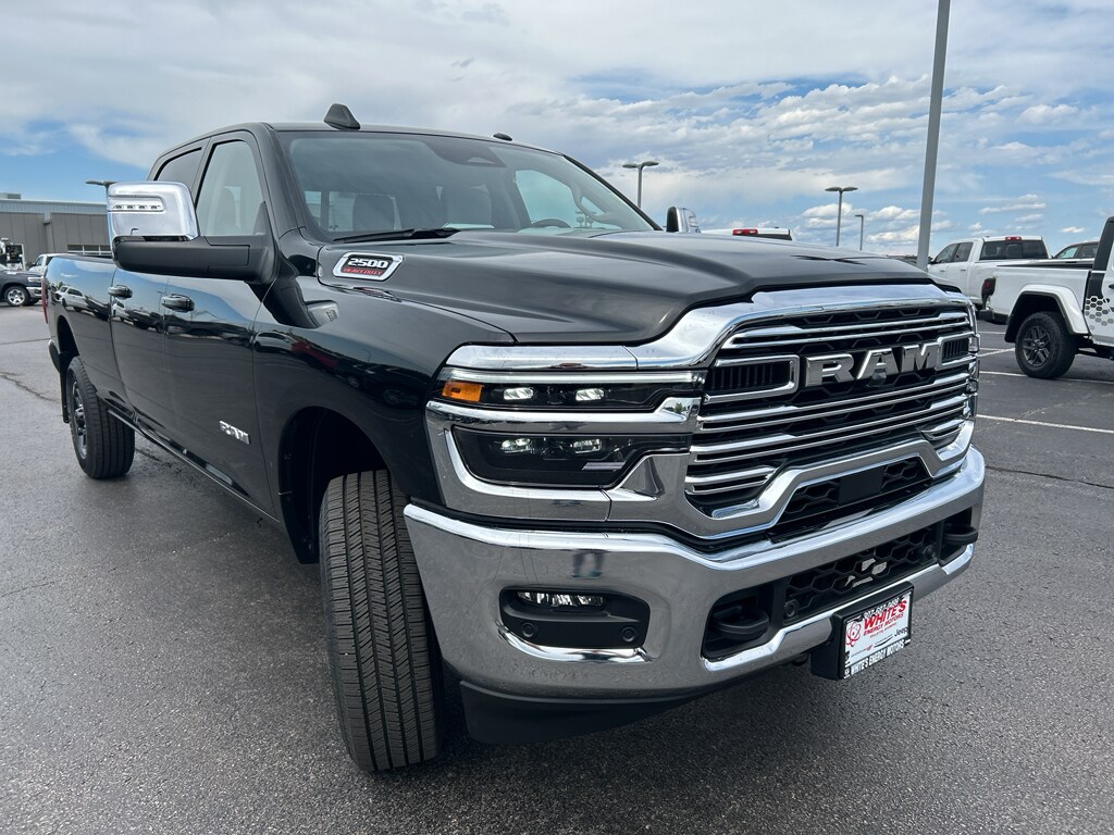 2025 Ram 2500 Laramie photo 2