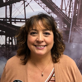 Staff member Lisa Hullinger from ID_c05a1252d1dd