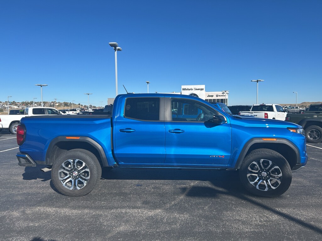 2024 Gmc Canyon AT4 photo 3