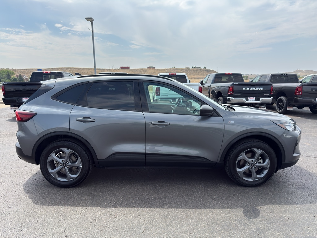 Used 2025 Ford Escape ST-Line Sport Utility