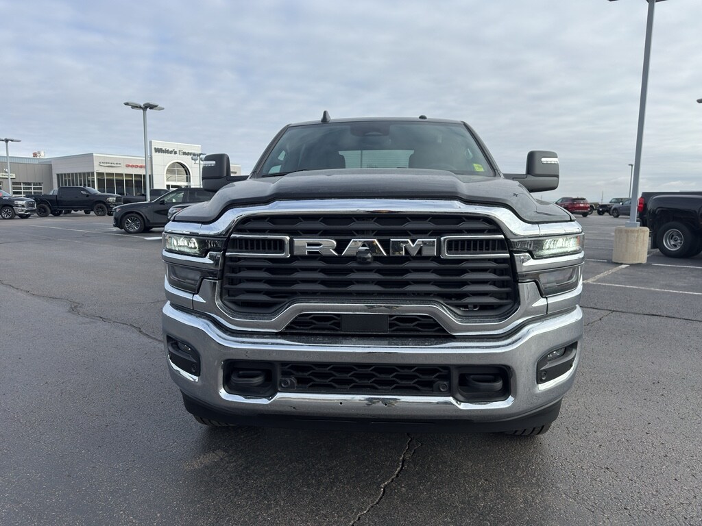 New 2026 Ram 2500 BIG HORN CREW CAB 4X4 8' BOX Pickup