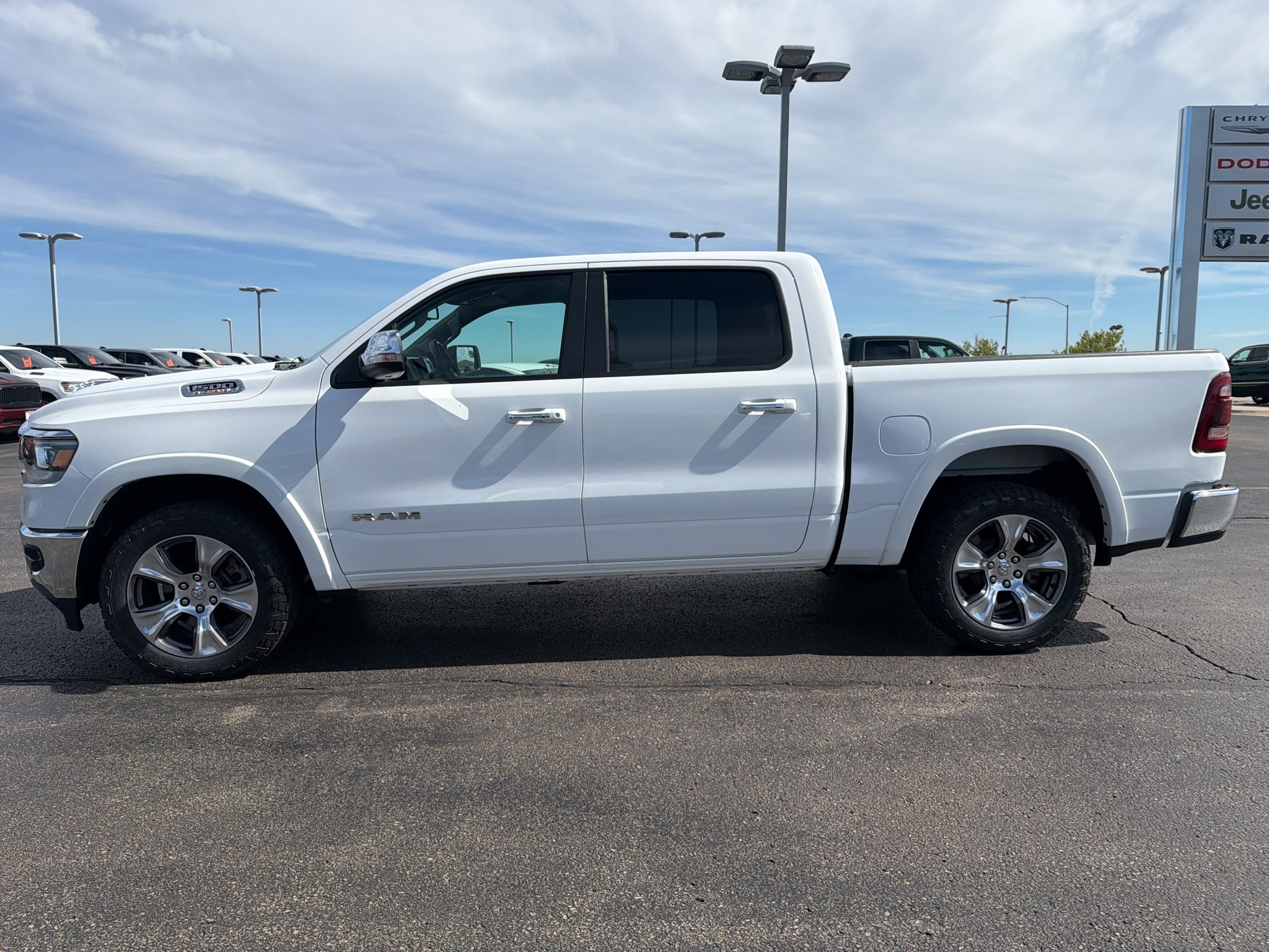 2020 RAM Ram 1500 Pickup Laramie - Photo 8