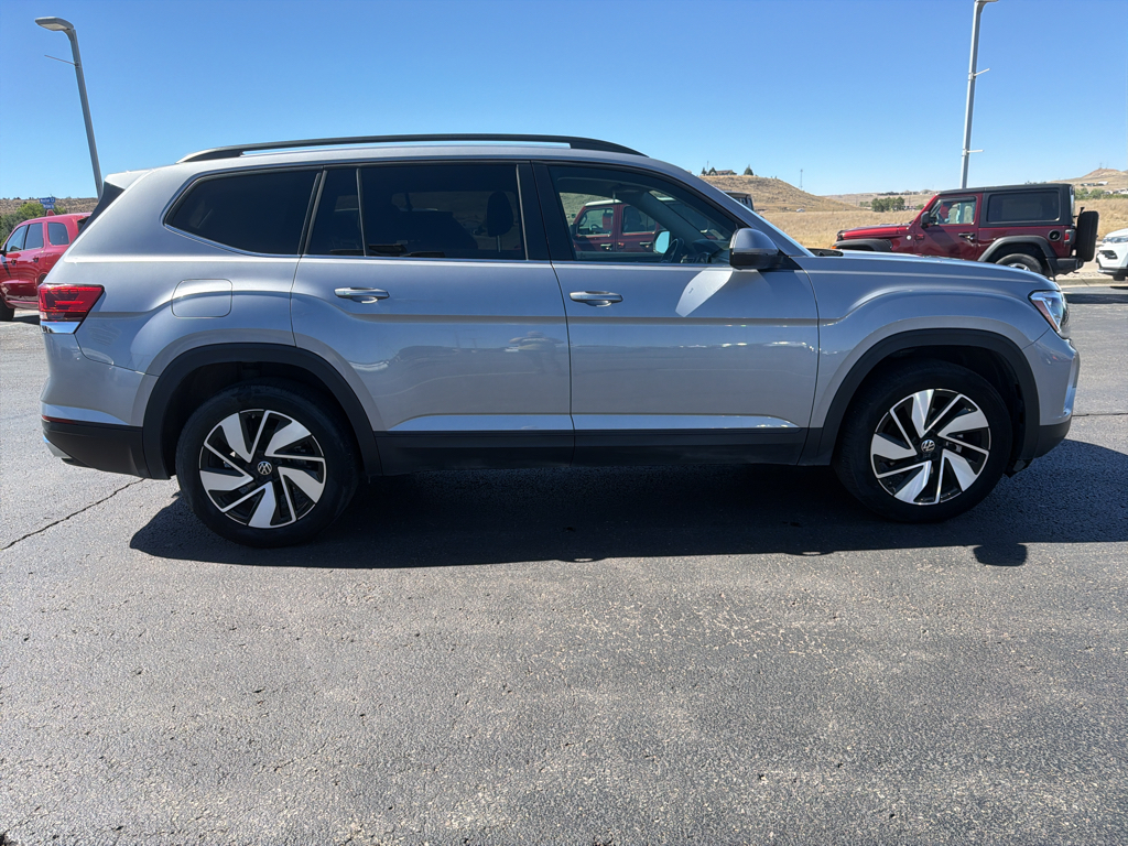 Certified 2025 Volkswagen Atlas 2.0T SE w/Technology Sport Utility