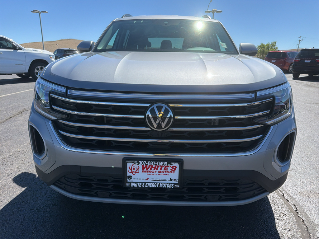 Certified 2025 Volkswagen Atlas 2.0T SE w/Technology Sport Utility
