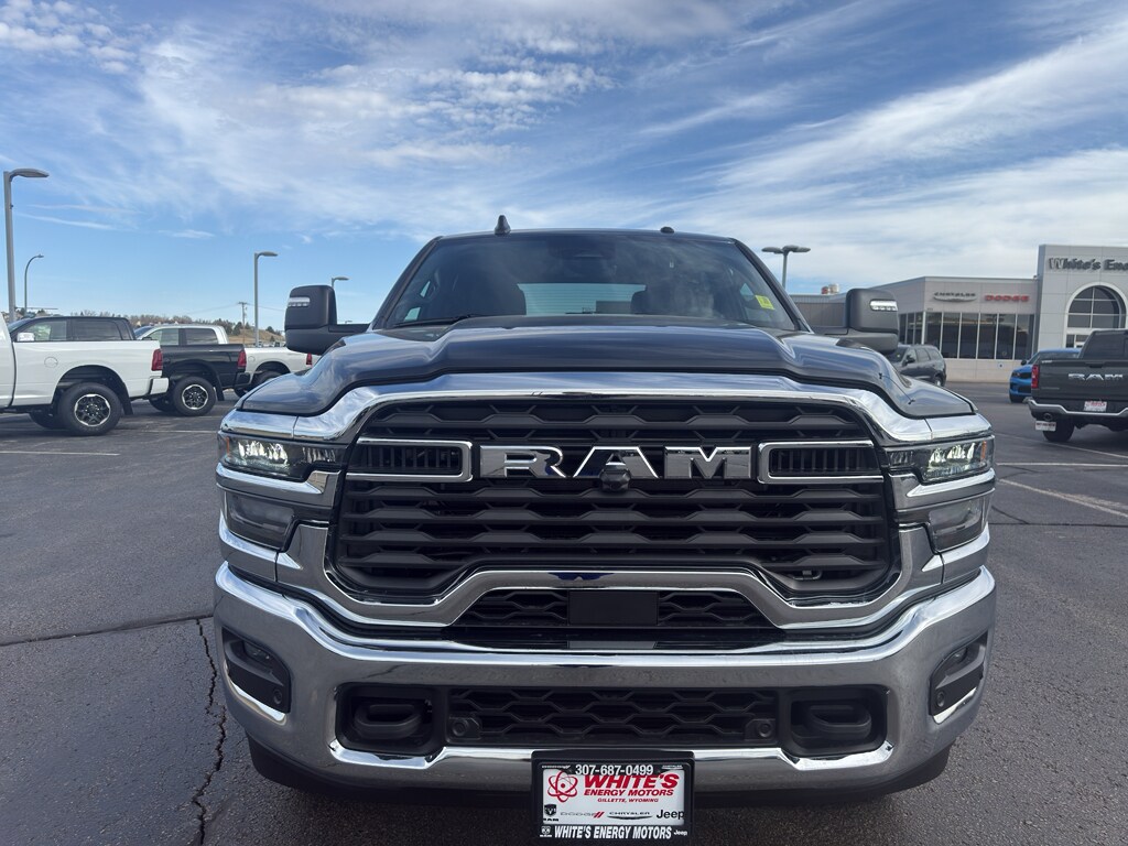 New 2026 Ram 3500 BIG HORN CREW CAB 4X4 8' BOX Pickup
