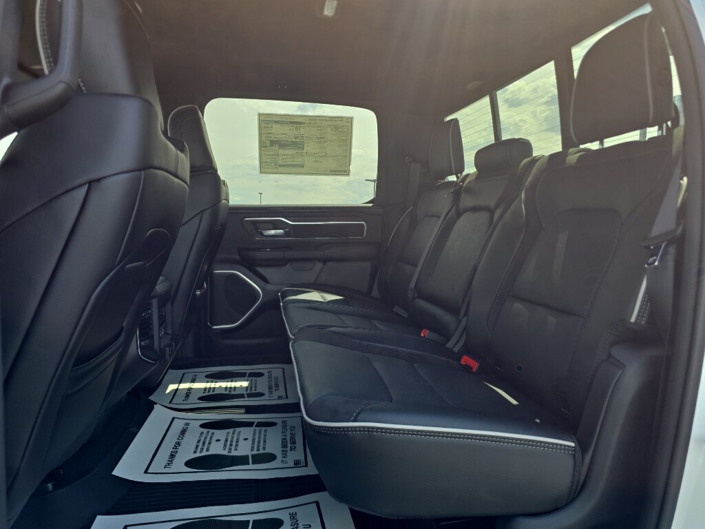 2025 Ram 1500 Laramie photo 11