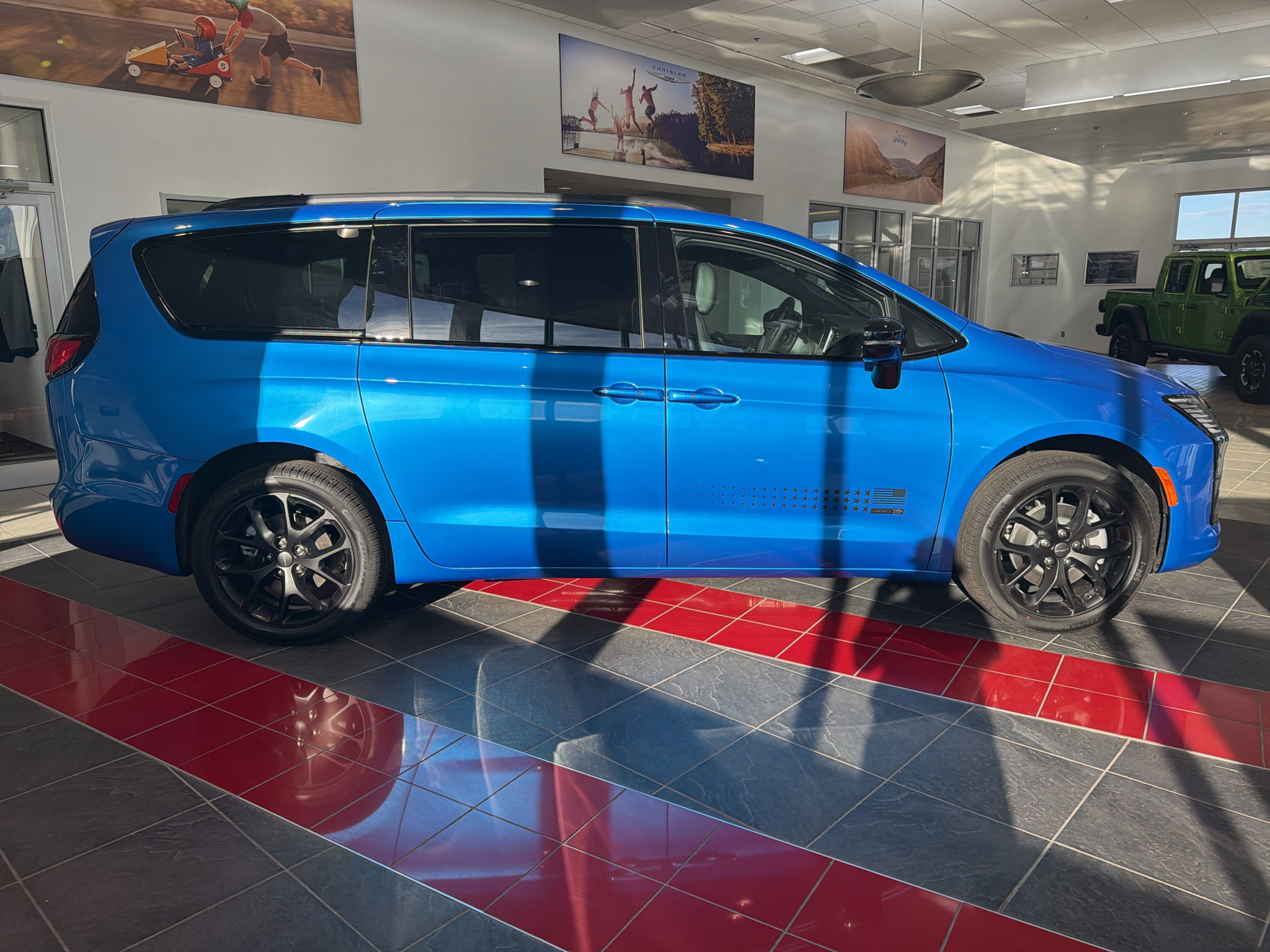 New 2027 Chrysler Pacifica Passenger Van