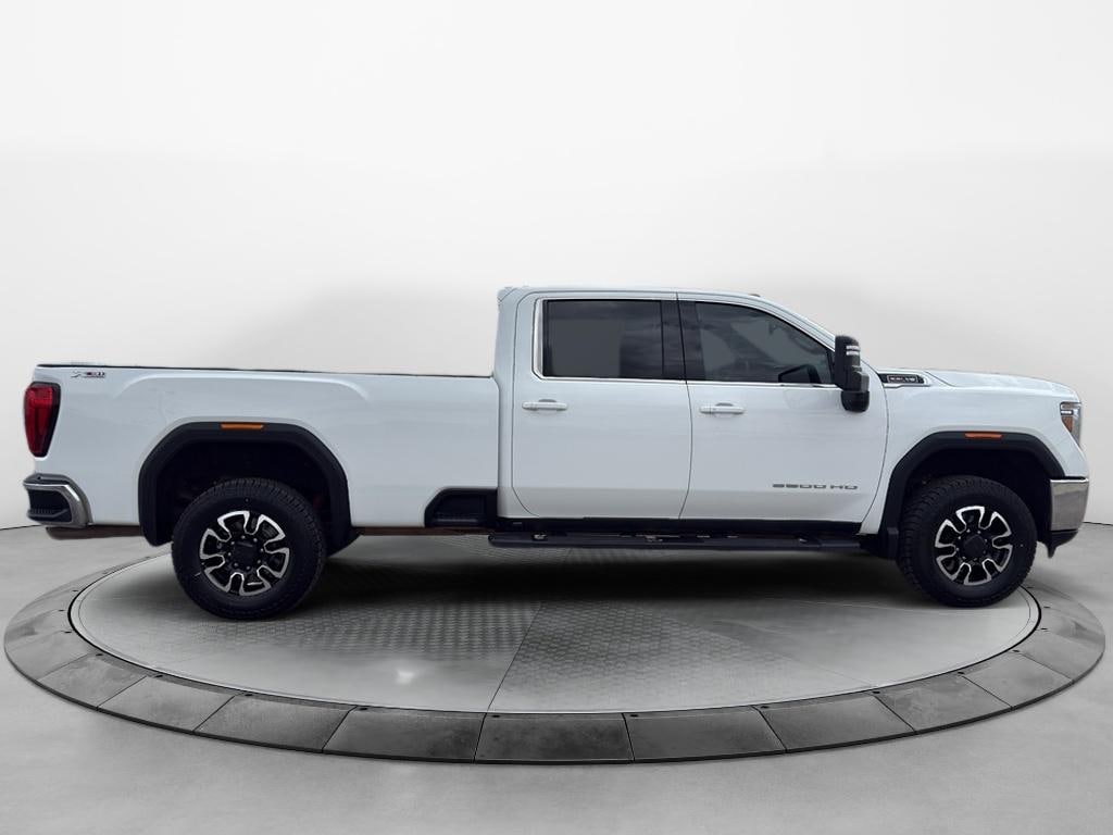 Used 2020 GMC Sierra SLE Crew Cab