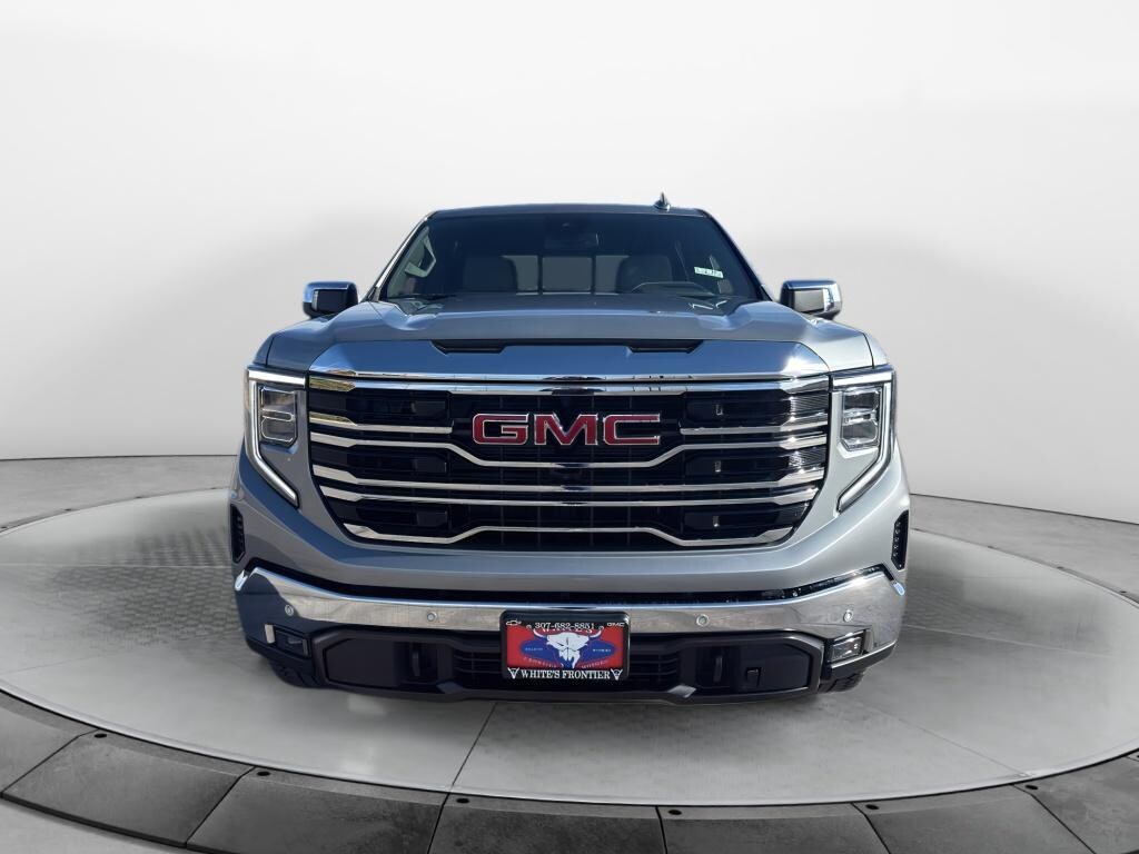 New 2026 GMC Sierra SLT Crew Cab