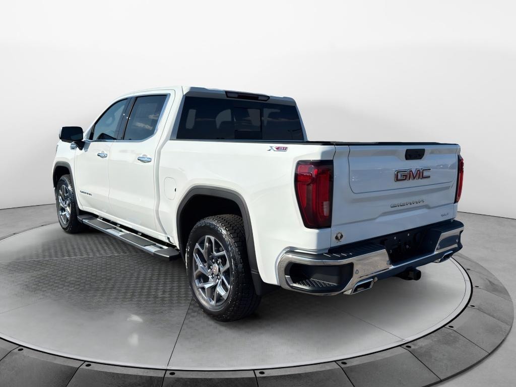New 2026 GMC Sierra SLT Crew Cab