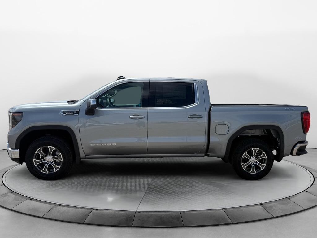 New 2026 GMC Sierra SLE Crew Cab