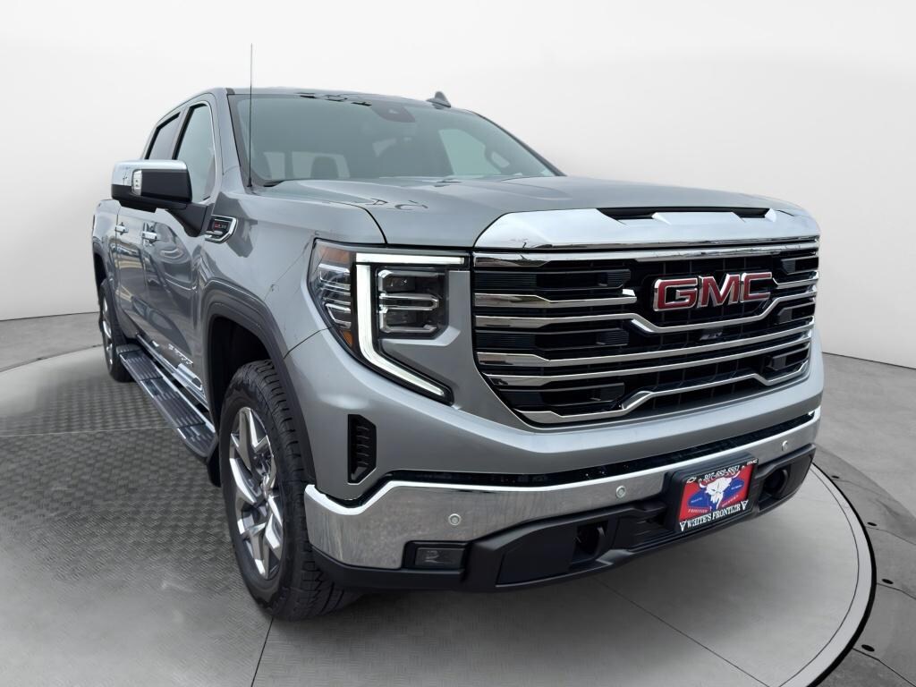 New 2026 GMC Sierra SLT Crew Cab
