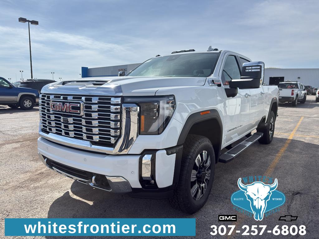 2026 GMC Sierra 4WD Crew Cab Standard Box Denali's photo