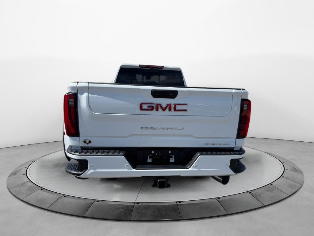 2026 GMC Sierra 3500HD Denali - Photo 7
