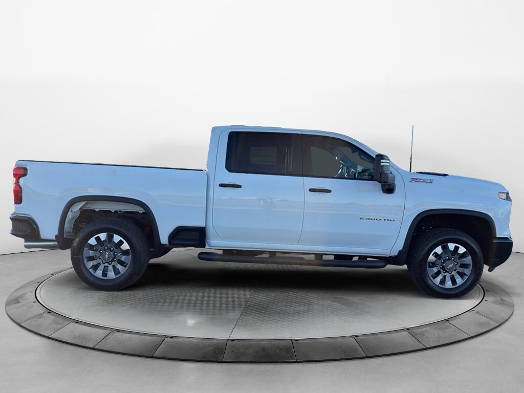New 2026 Chevrolet Silverado Custom Crew Cab
