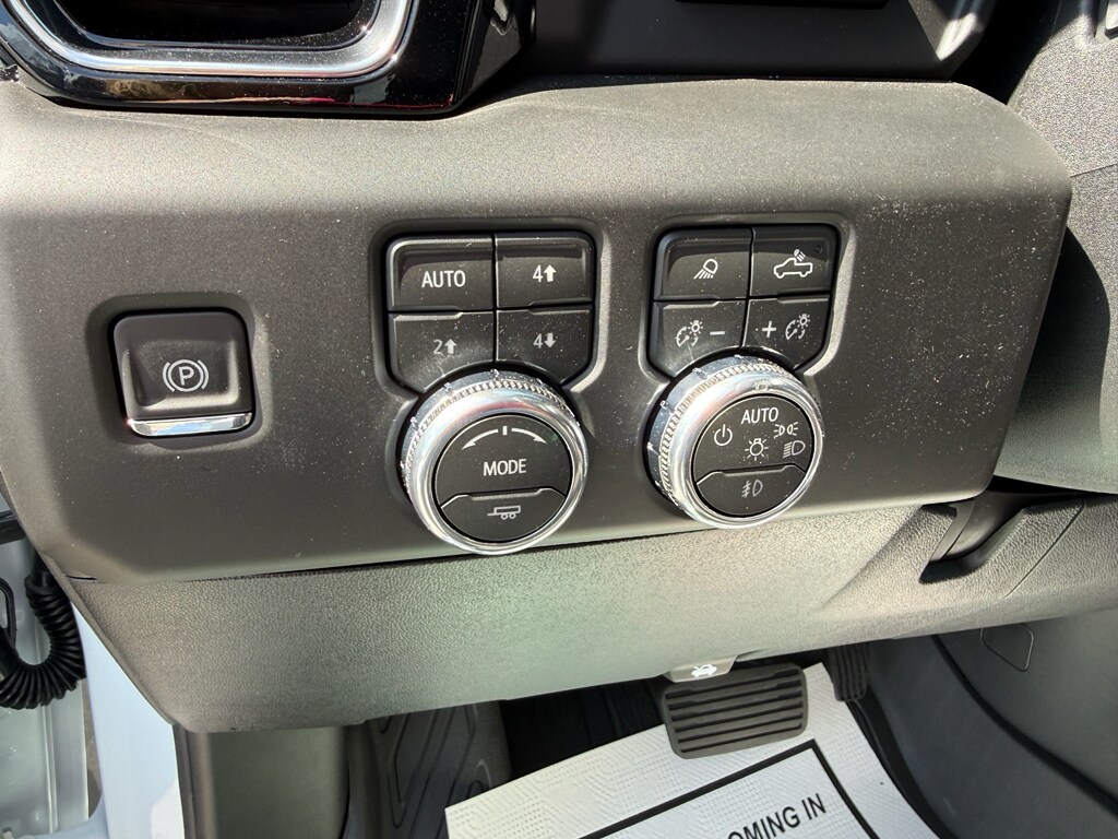 2026 GMC Sierra 3500HD Denali - Photo 25