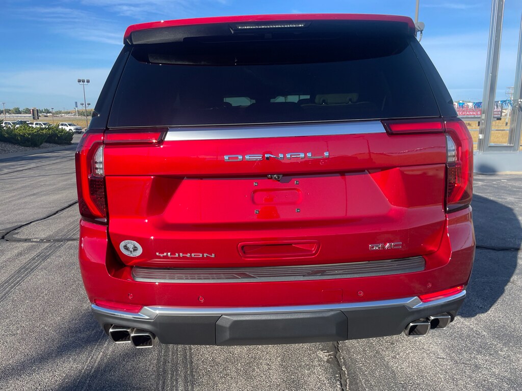 2025 Gmc Yukon Denali photo 4