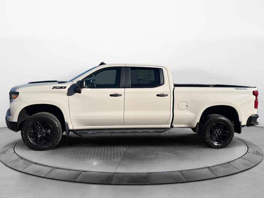 New 2026 Chevrolet Silverado Custom Trail Boss Crew Cab