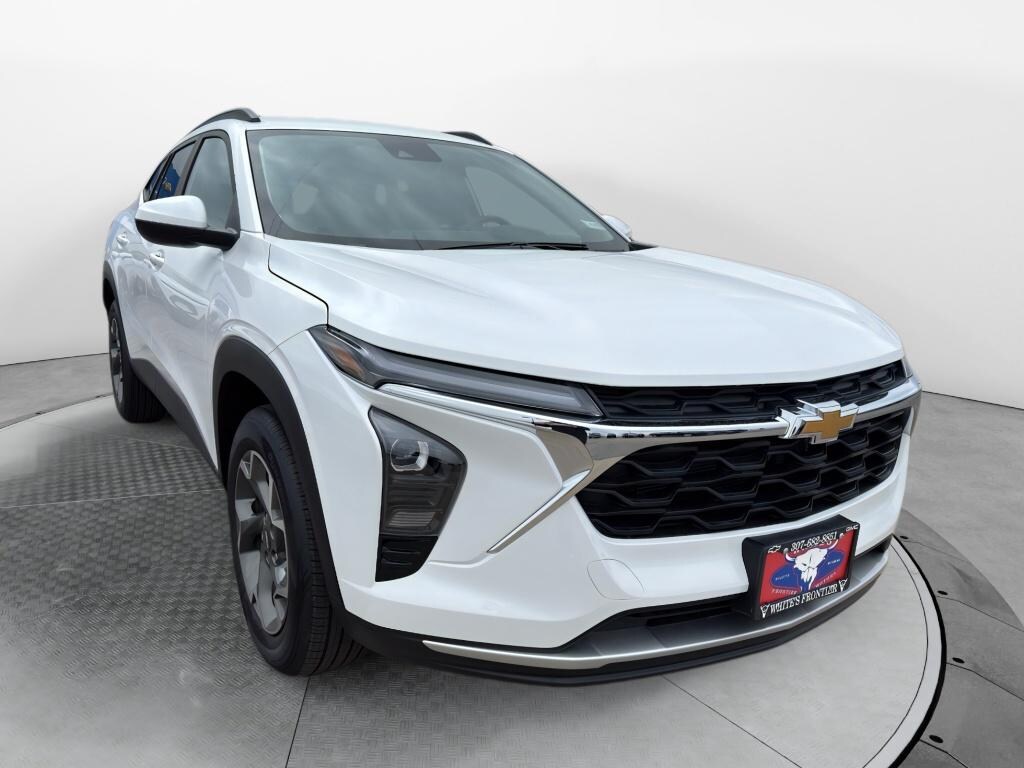 New 2026 Chevrolet Trax LT Sport Utility