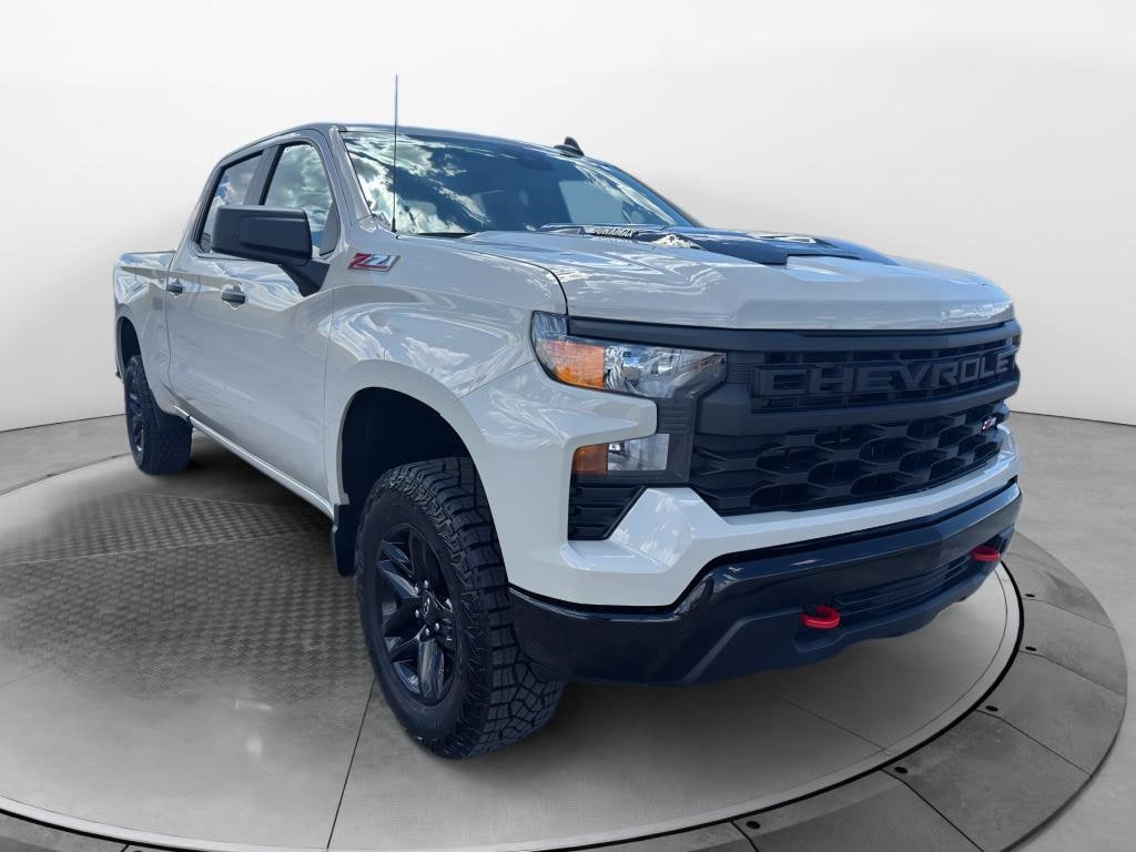 New 2026 Chevrolet Silverado Custom Trail Boss Crew Cab