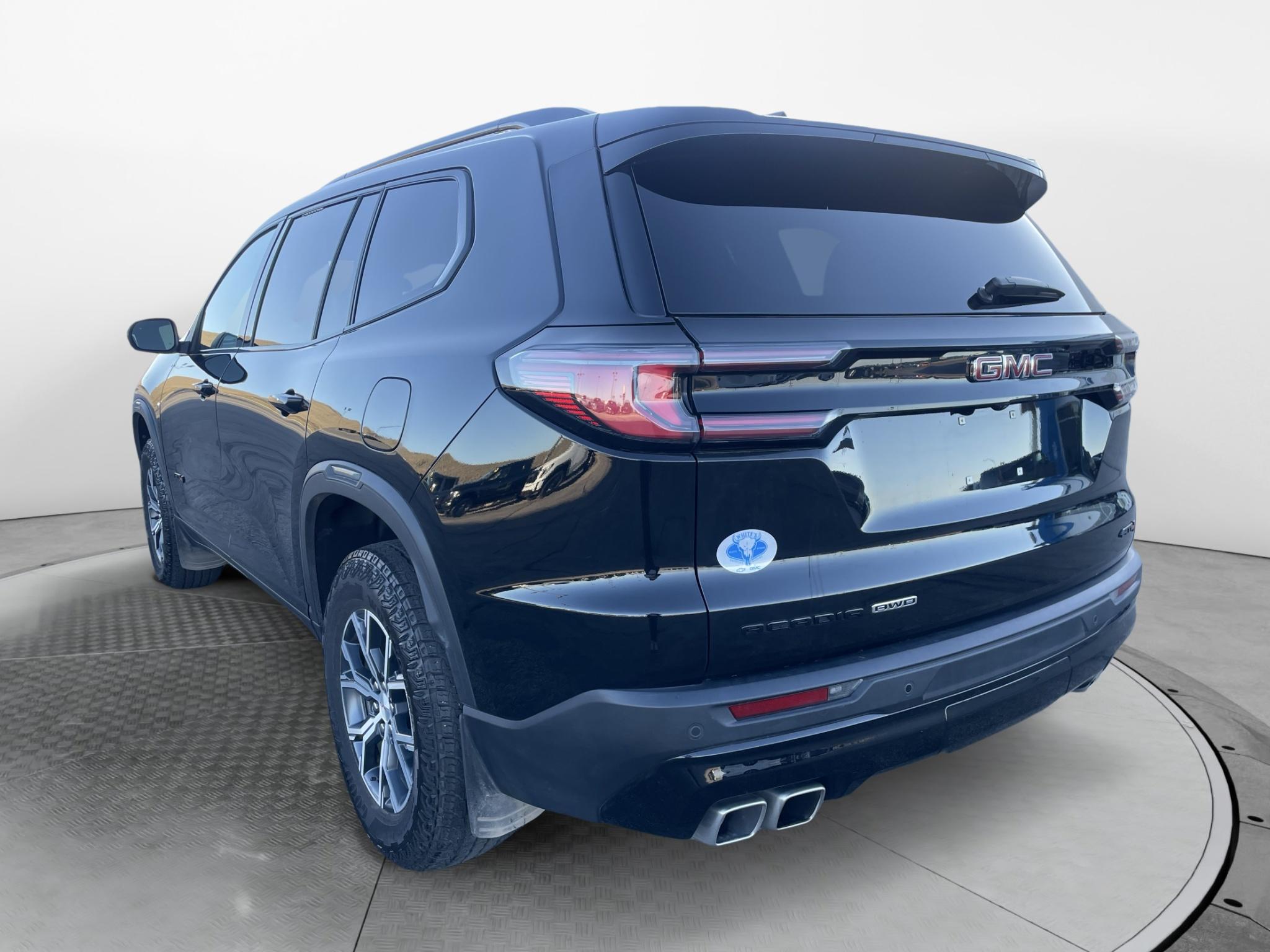 Used 2025 GMC Acadia AT4 Sport Utility