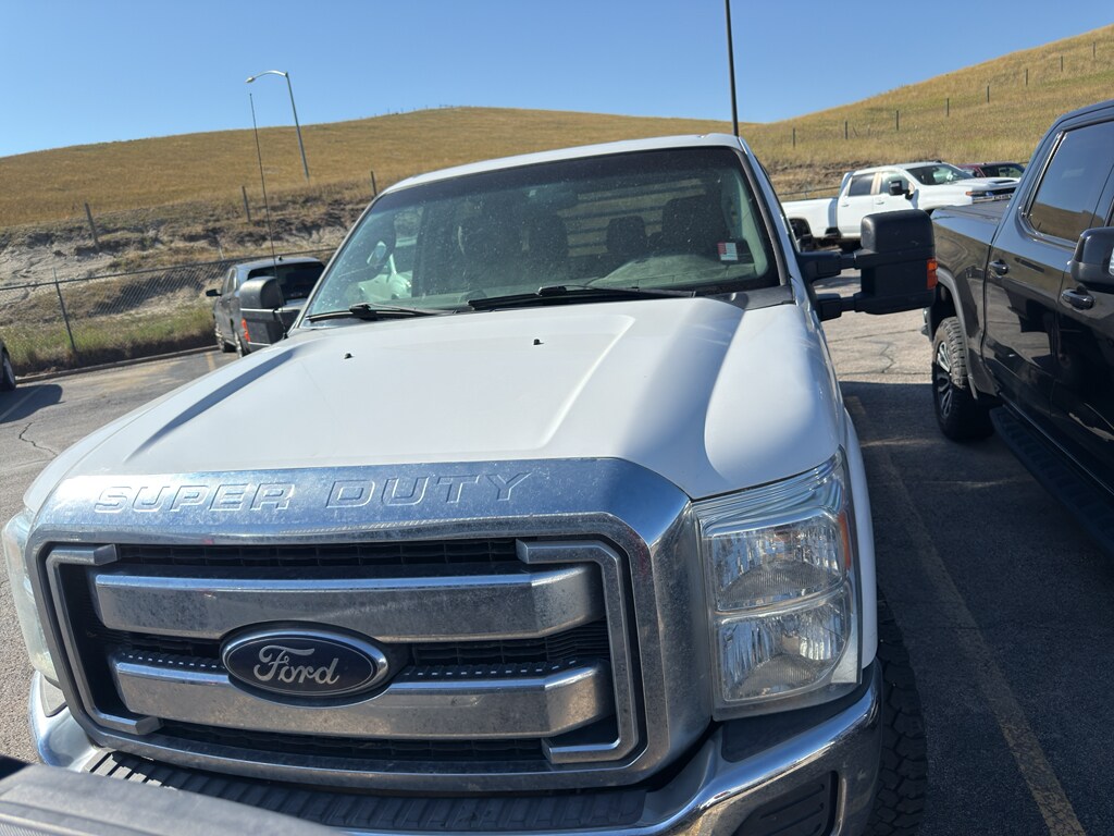 2012 Ford F-250 XLT photo 2