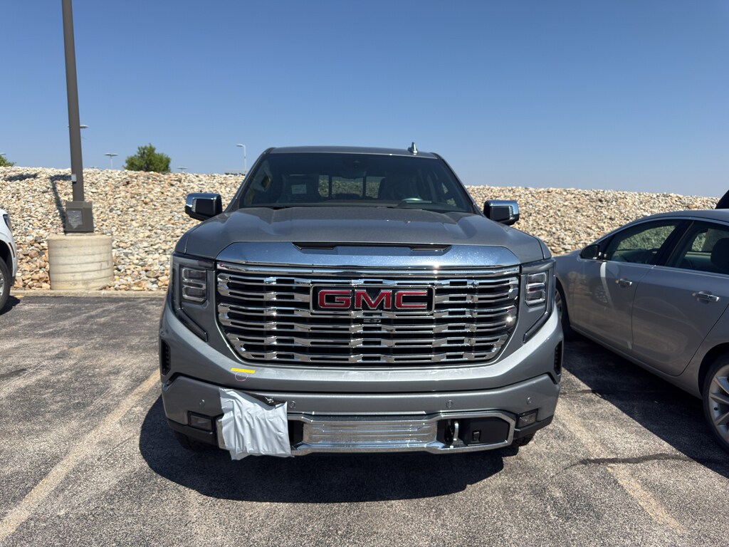 New 2026 GMC Sierra Denali Crew Cab