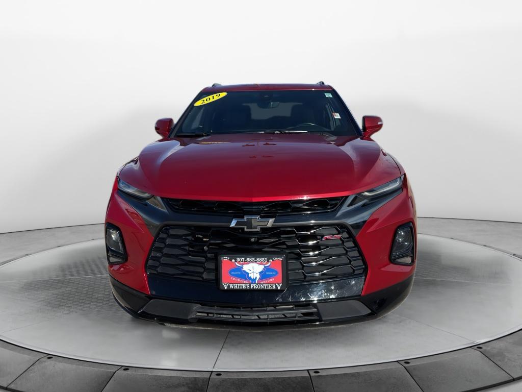 2019 Chevrolet Blazer RS photo 2