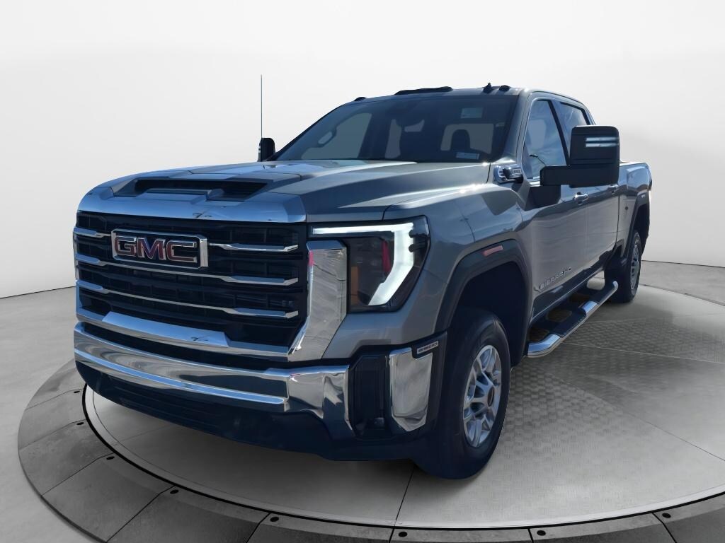 New 2026 GMC Sierra SLE Crew Cab