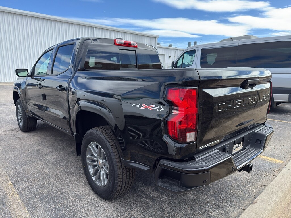 New 2026 Chevrolet Colorado 4WD LT Crew Cab