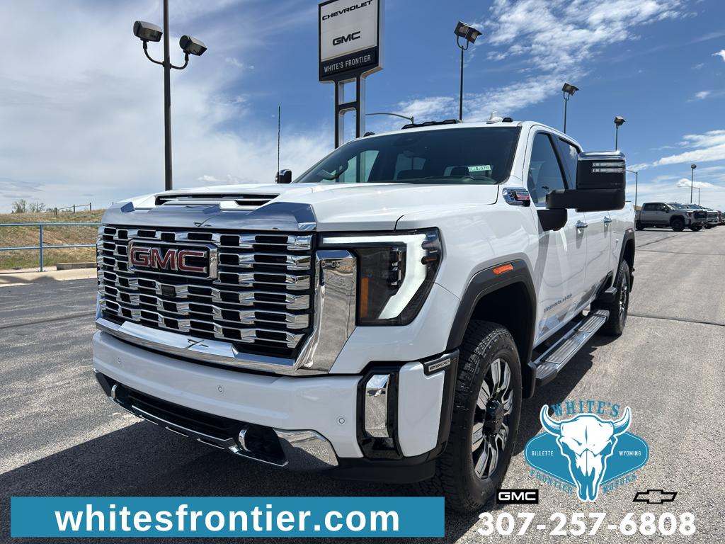 2026 GMC Sierra 4WD Crew Cab Standard Box Denali's photo