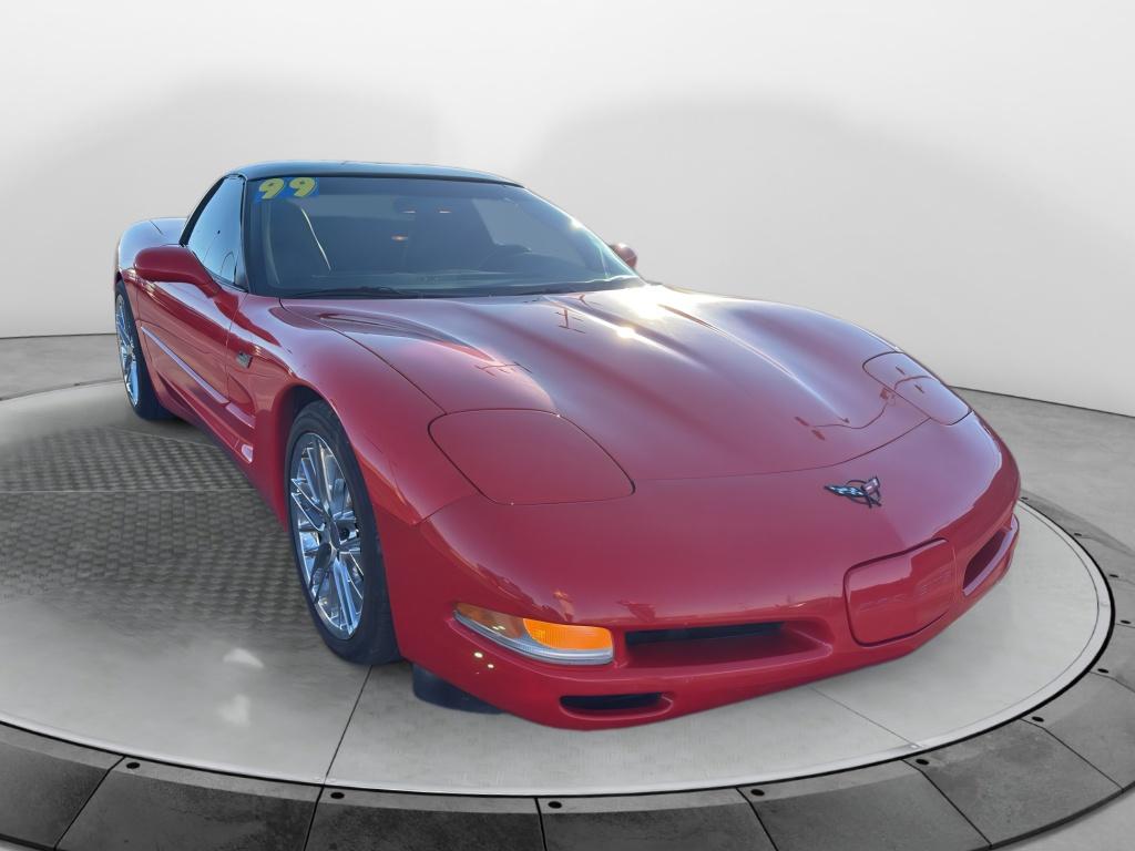 1999 Chevrolet Corvette Base photo 3