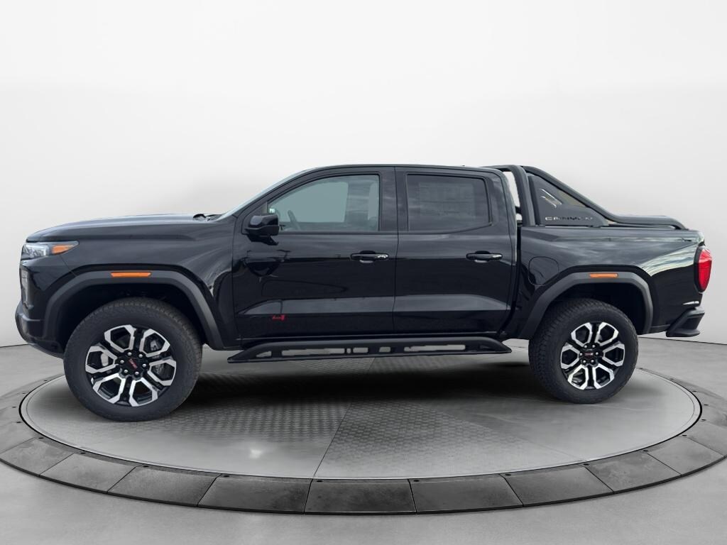 New 2025 GMC Canyon 4WD AT4 Crew Cab