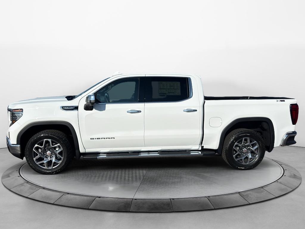 New 2026 GMC Sierra SLT Crew Cab