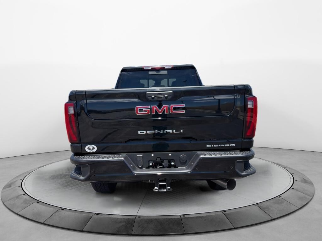 New 2026 GMC Sierra Denali Crew Cab