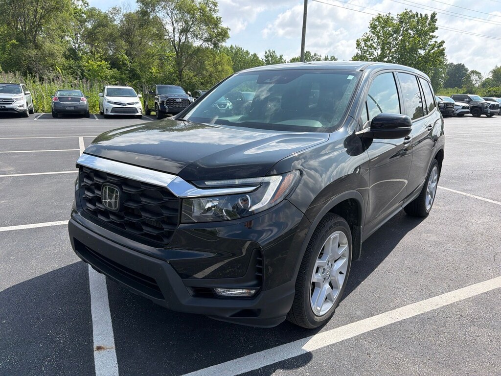 Used 2025 Honda Passport EX-L SUV