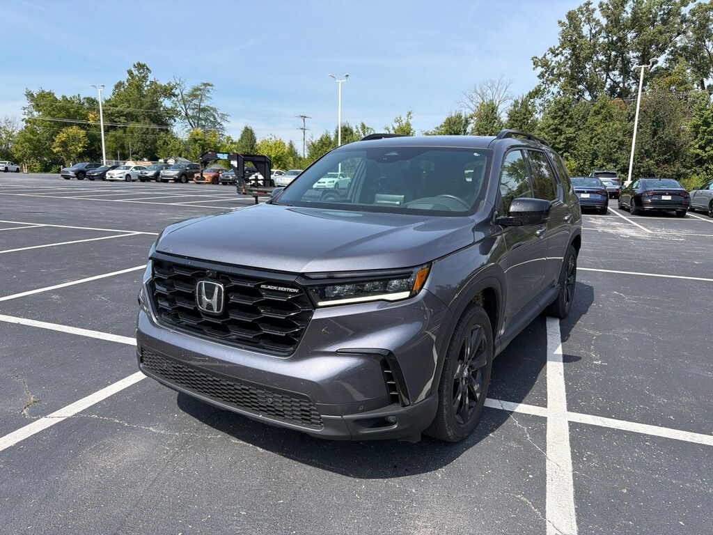 Used 2025 Honda Pilot Black Edition SUV