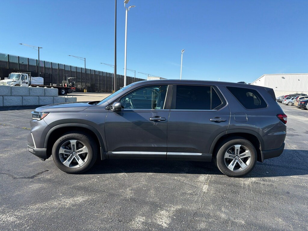 Used 2024 Honda Pilot EX-L SUV