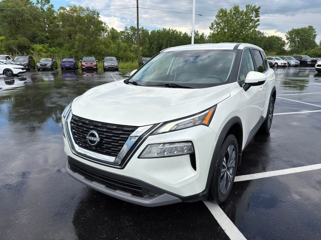 Used 2023 Nissan Rogue SV SUV