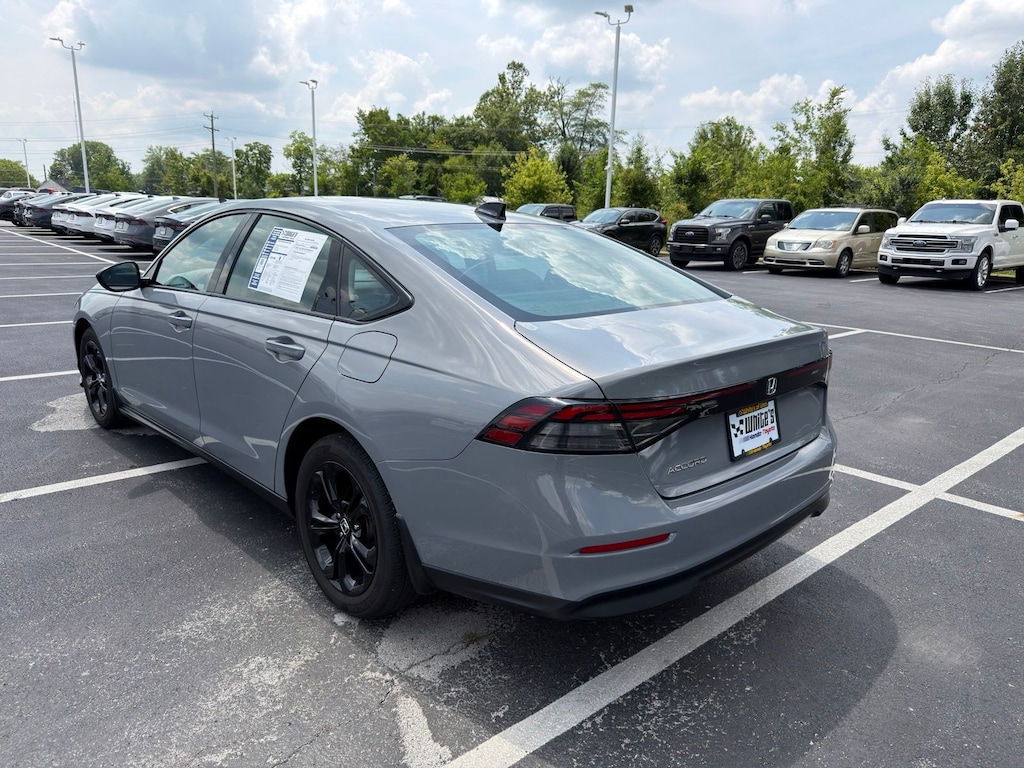 Used 2025 Honda Accord SE Sedan